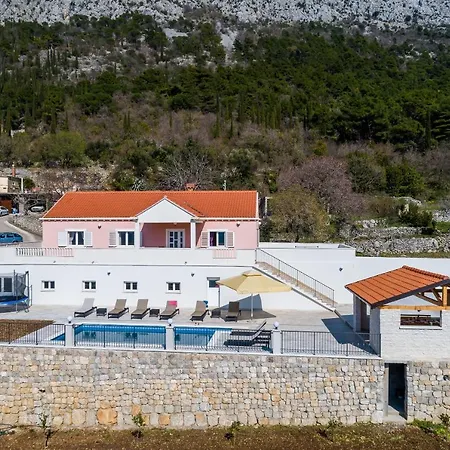 Villa Dragic Pridvorje