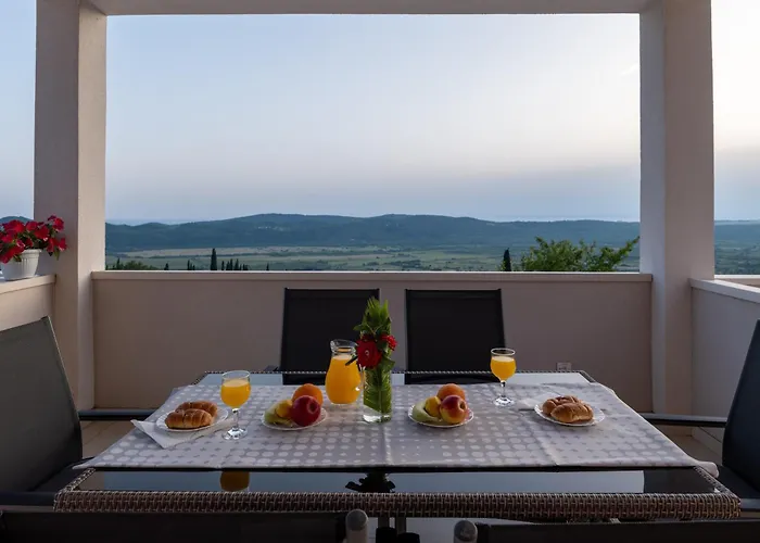 Dragic Villa *