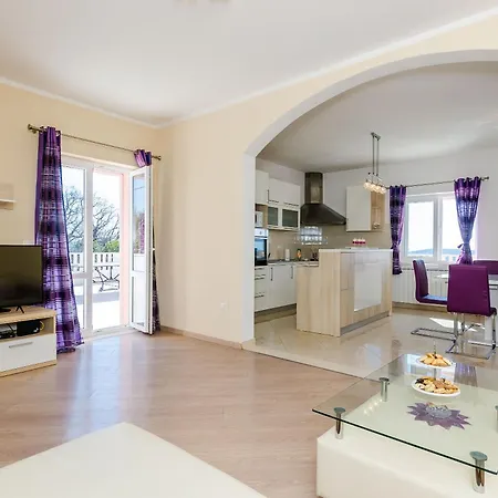 Villa Dragic