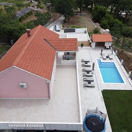 Villa Dragic Pridvorje