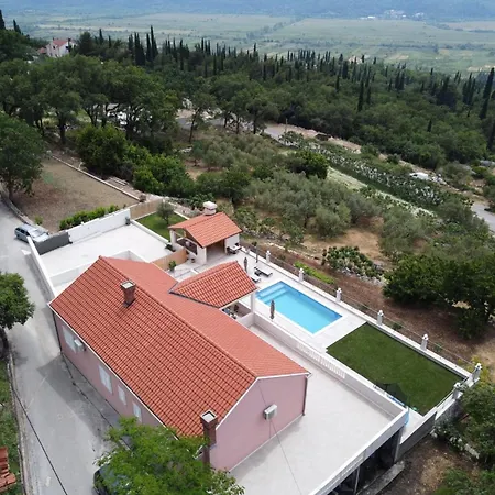 Dragic Villa